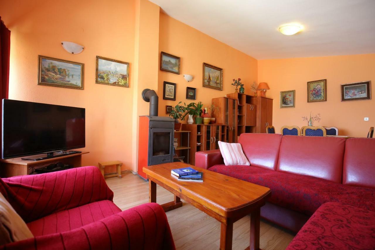 Apartment And Rooms Roko Zaglav Ngoại thất bức ảnh