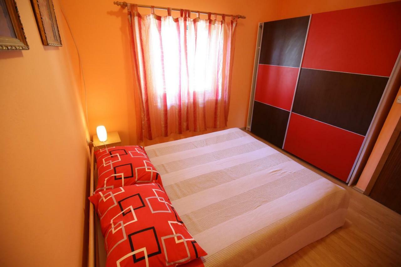 Apartment And Rooms Roko Zaglav Ngoại thất bức ảnh