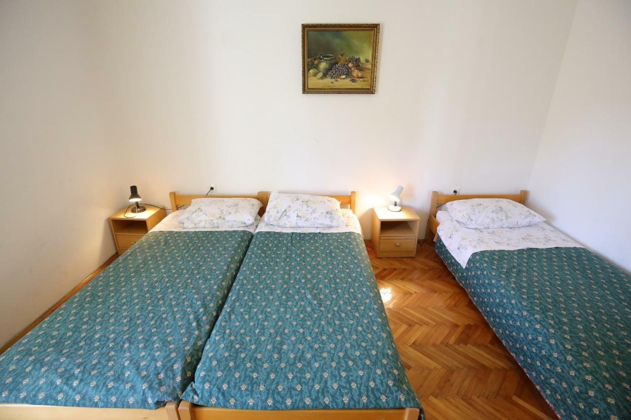 Apartment And Rooms Roko Zaglav Ngoại thất bức ảnh