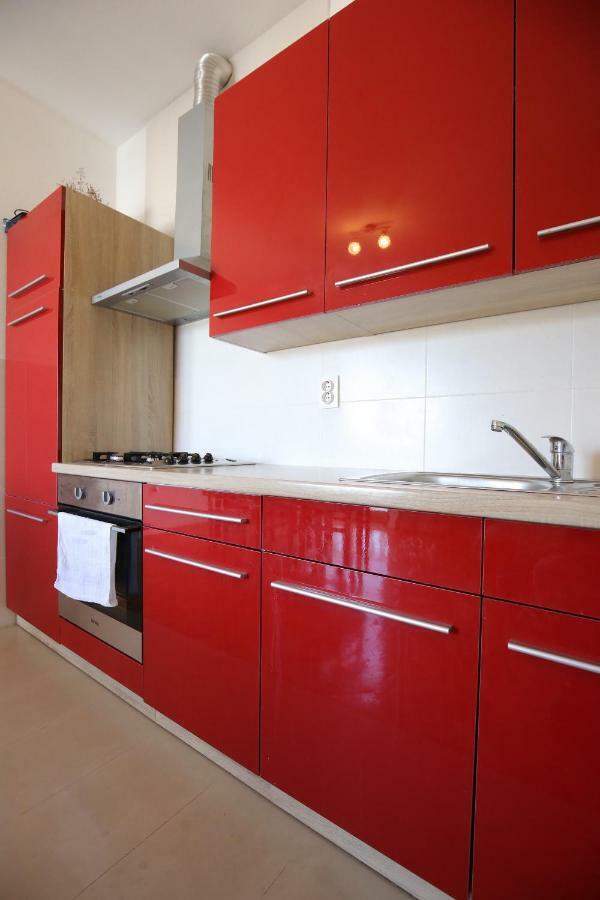 Apartment And Rooms Roko Zaglav Ngoại thất bức ảnh