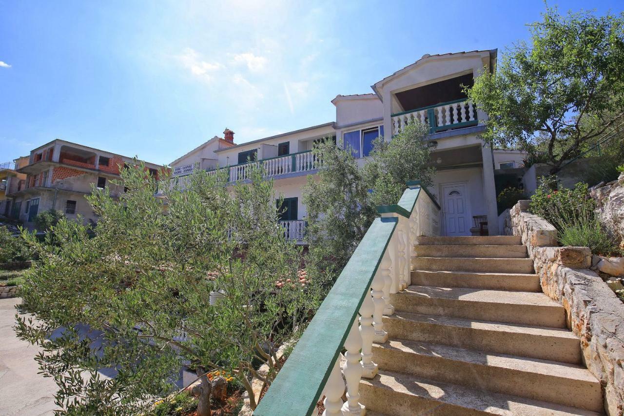 Apartment And Rooms Roko Zaglav Ngoại thất bức ảnh