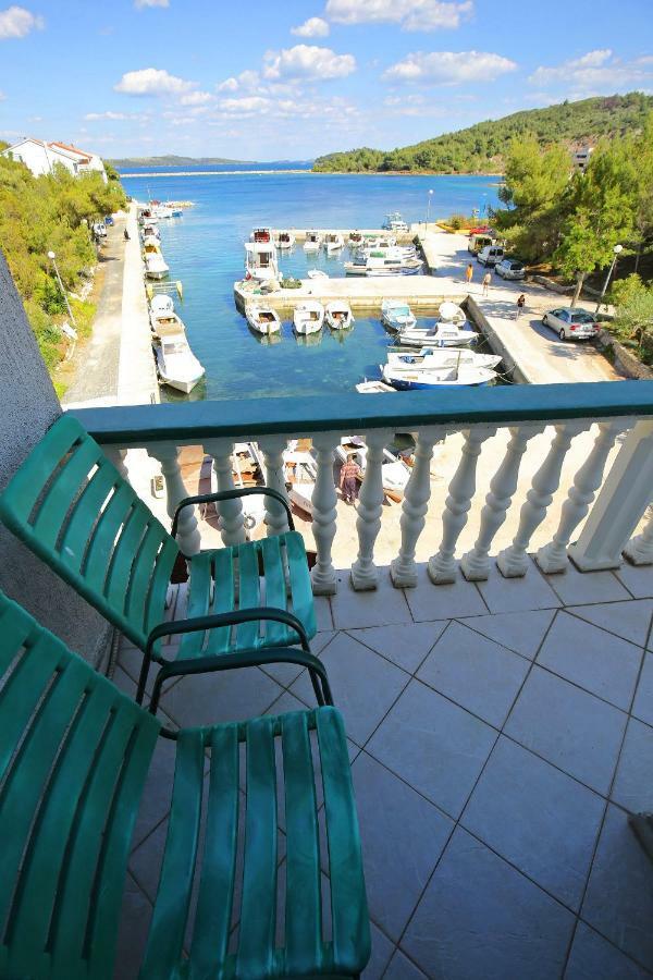 Apartment And Rooms Roko Zaglav Ngoại thất bức ảnh